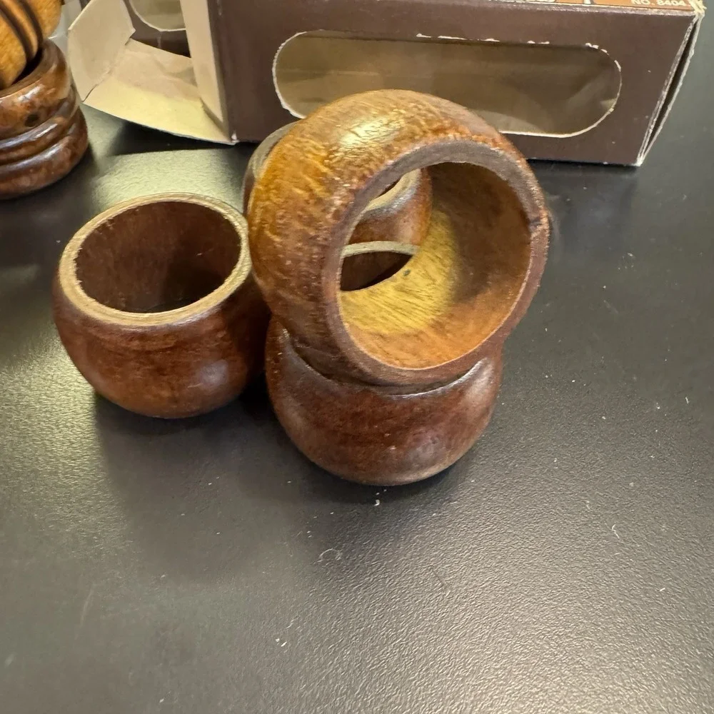 Vintage Wood‎ Napkin Rings Colonial Style MCM Set of 8 Stained Walnut